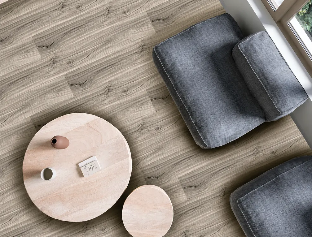 Piso SPC MF-0502 para interior, MF Design — Piso SPC con lámina de impresión digital acabado madera veteada en tonos gris ceniza