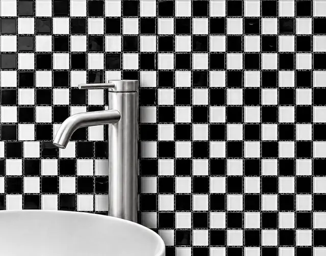 Mosaico MF-25ALSW33 para piso y muro, interior/exterior, MF Design — Mosaico de pequeños azulejos cuadrados que forma patrón geométrico, efecto moderno y refrescante Incluye…