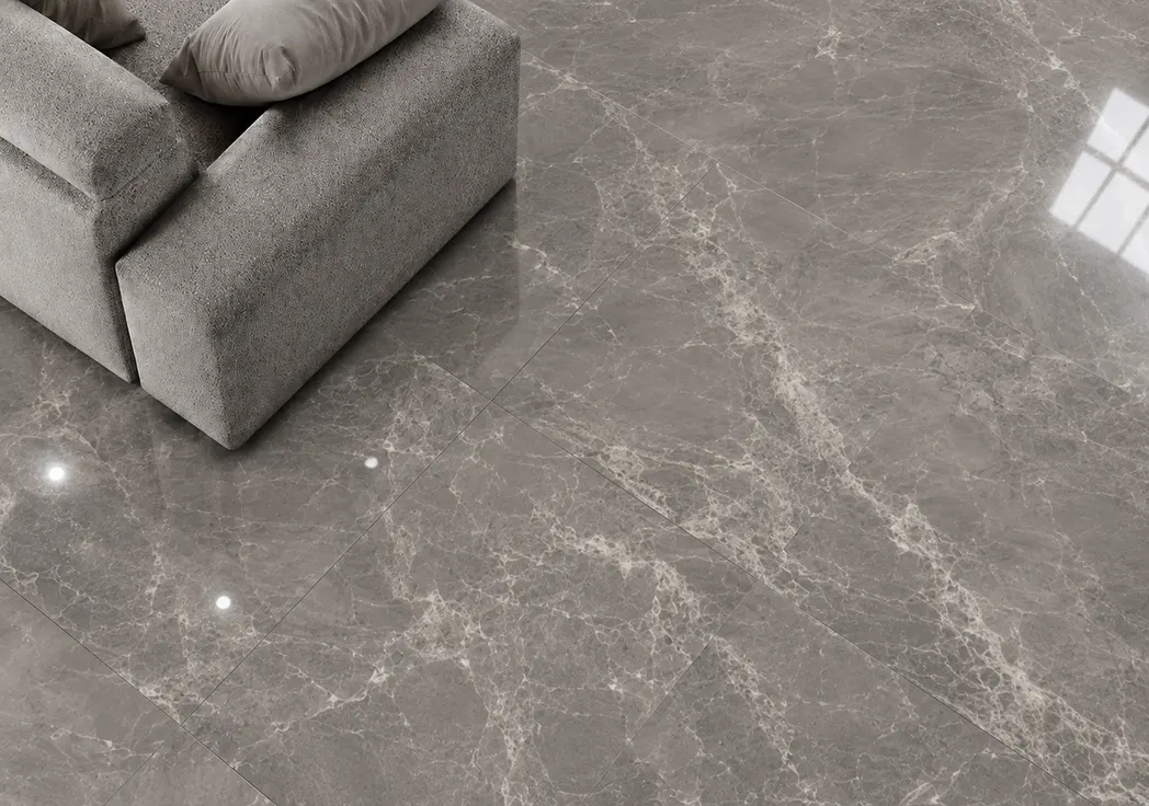 Porcelanato MF-MX66144 para piso y muro, interior/exterior, MF Design — Porcelanato en tono claro con vetas marcadas en un gris profundo
