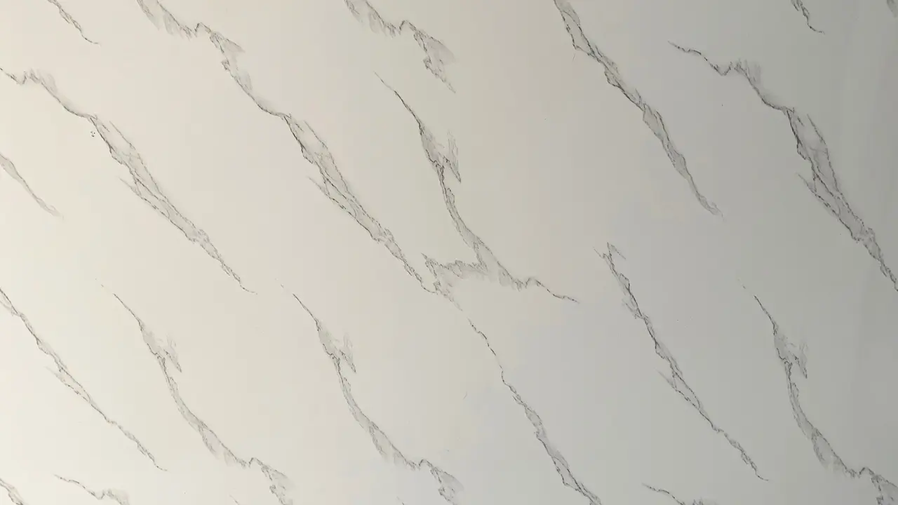 Lámina PVC MF-S1636-2 imitación mármol, mármol blanco con vetas grises suaves — MF Design